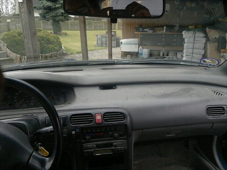 Hoved rengøring af bil - Instrumentbord Inden start billede 4