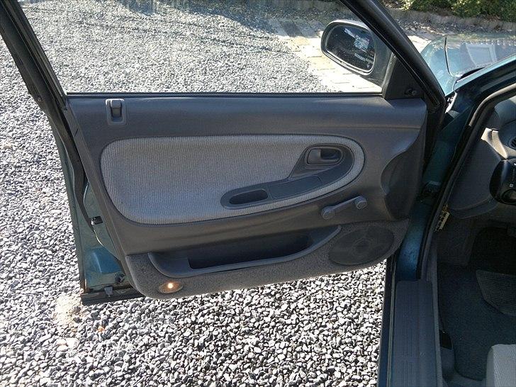 Hoved rengøring af bil - Det færdige Resultat Dørbeklædning Fordør Venstre side billede 35