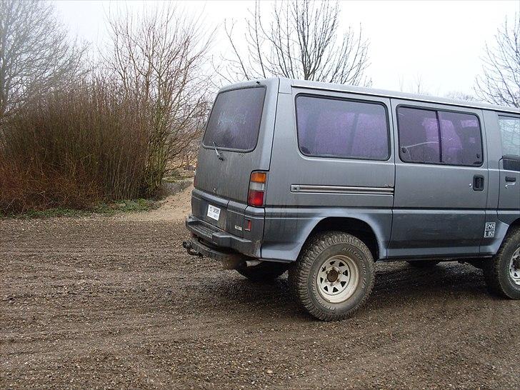 Mitsubishi L300 Cosmos 4x4 billede 3