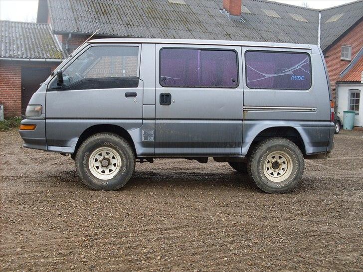 Mitsubishi L300 Cosmos 4x4 billede 7