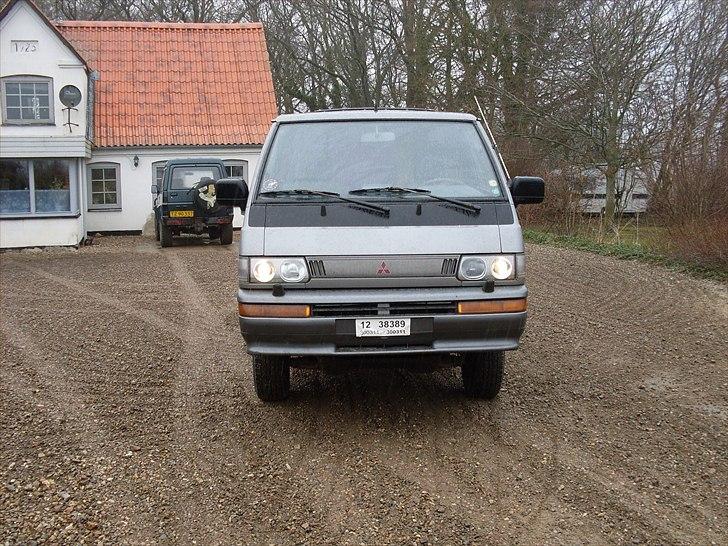 Mitsubishi L300 Cosmos 4x4 billede 12