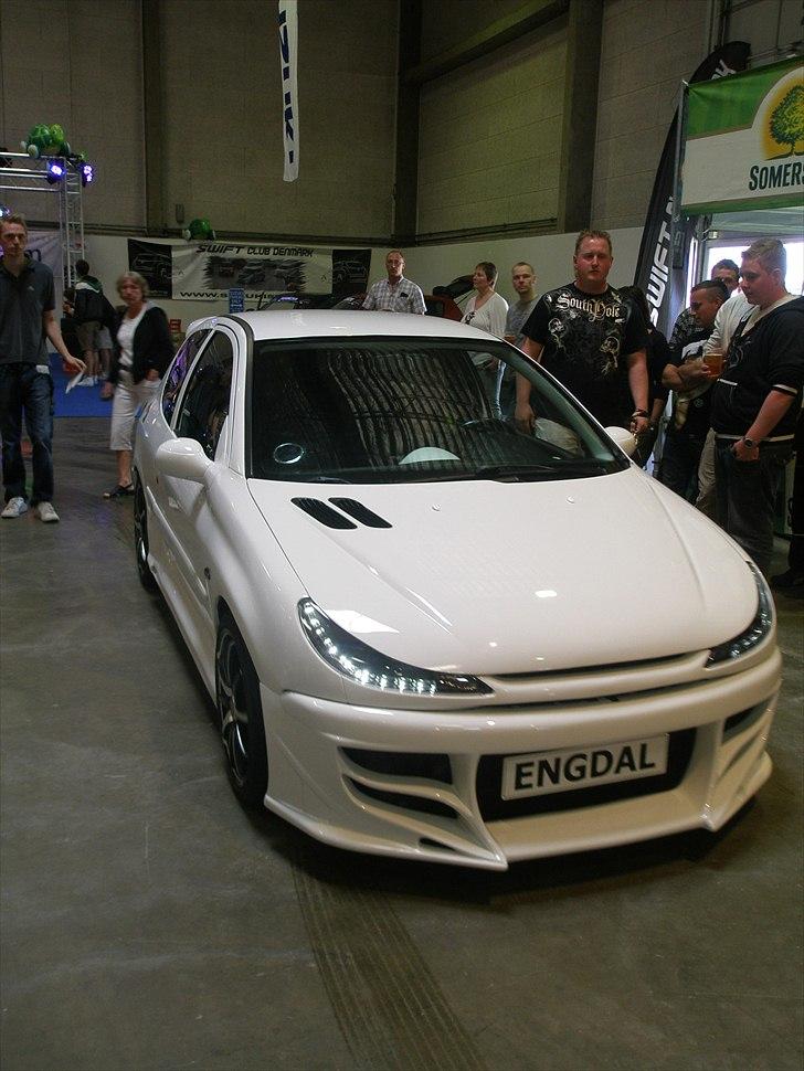 Fast and furious carshow 2011 med min peugeot 206 billede 5