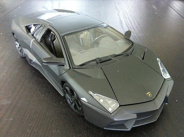 1:18 Modelbiler - 1:18 Bburago Lamborghini Reventón billede 7