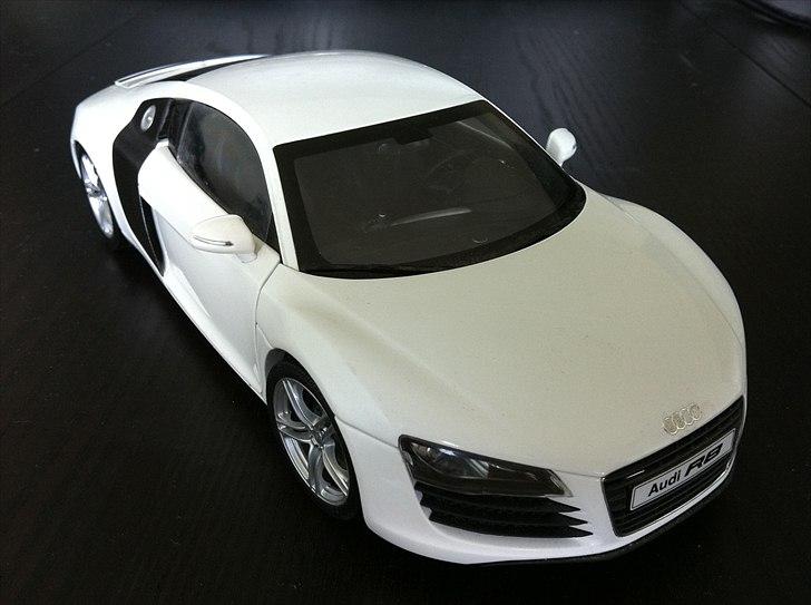 1:18 Modelbiler - 1:18 Kyosho Audi R8 billede 5