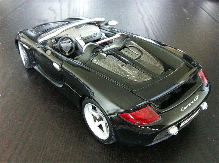 1:18 Modelbiler - 1:18 Maisto Porsche Carrera GT billede 20