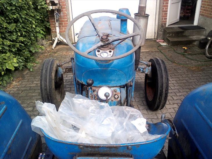 {{currentPhoto.altText}} billede {{currentPhoto.number}}