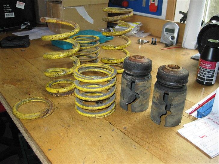 KW-Undervogn - Tid til nye dele :-) billede 2