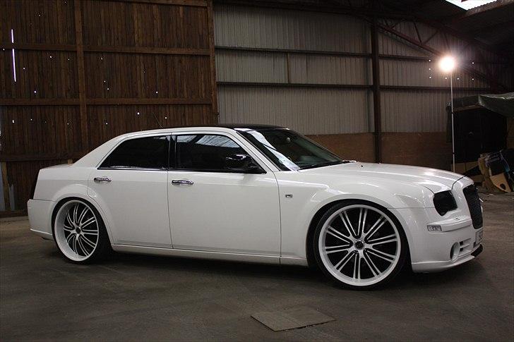 Chrysler 300C 5,7 V8 HEMI billede 2