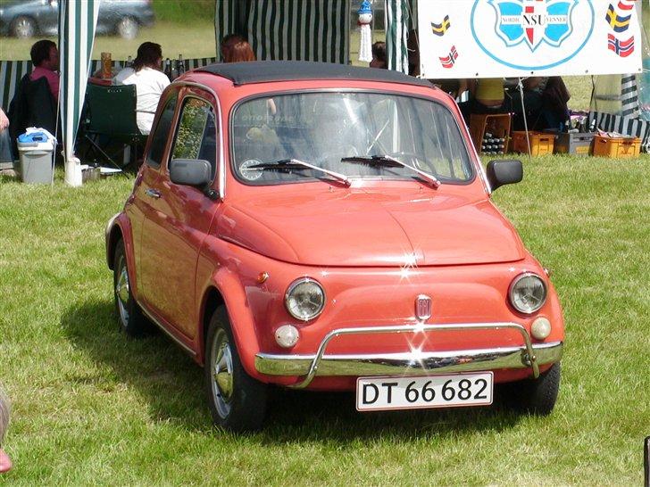 Gisselfeld 2007 - Den eneste FIAT 500 på Gisselfeld... billede 1