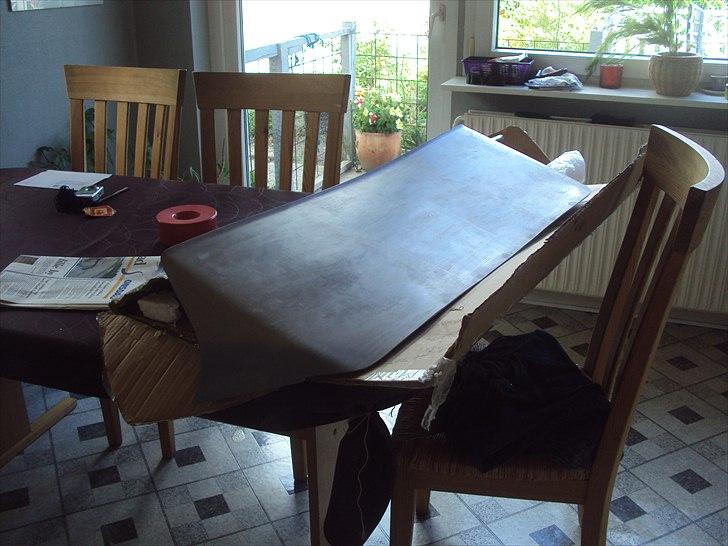 toyota starlet kp60 projekt - kp60 RWD spoile billede 1