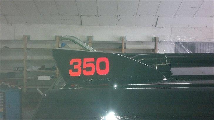 Chevrolet Astro van 5,7 v8 Projekt - Klistermærker hvor der står 350 på hver side af hækspoileren . billede 60