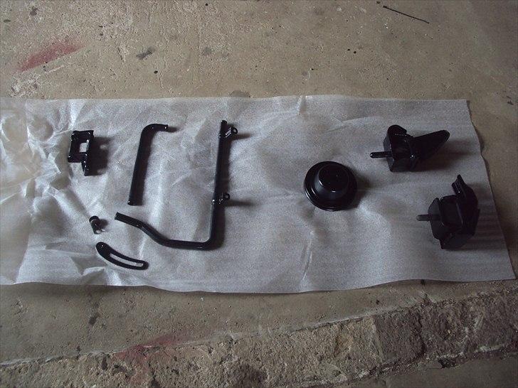 toyota starlet kp60 projekt - første dele kommet hjem fra pulverlak billede 16