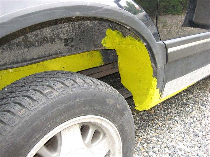 Astro van 1989 - Fra Skrot til Slot - Her ses mere af den oprindelige rep af bilens højre side. billede 28