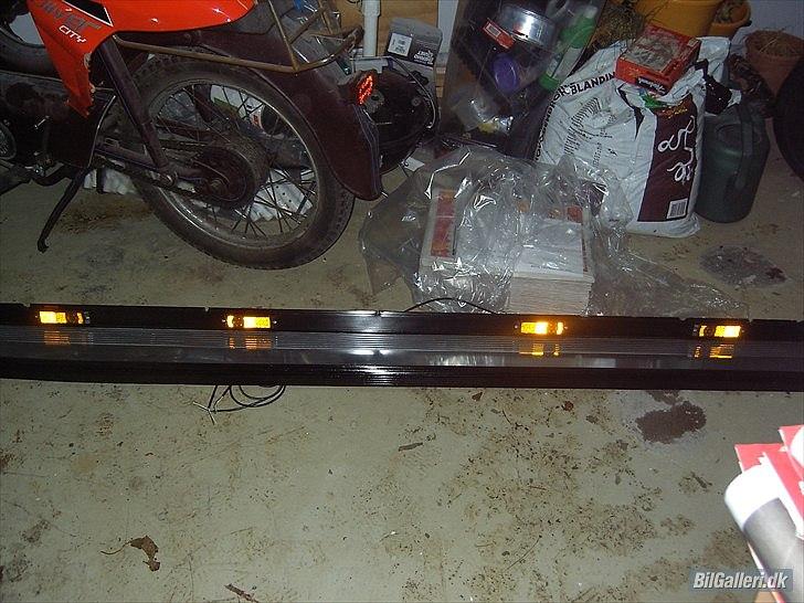 Astro van 1989 - Fra Skrot til Slot - Her er så mine ny-indkøbte trinbrædder, billederne er fra Brian C's album da det er hans trinbrædder jeg har købt i dag d. 08-07-2011 - nye kommer til når de er blevet monteret :-) billede 29