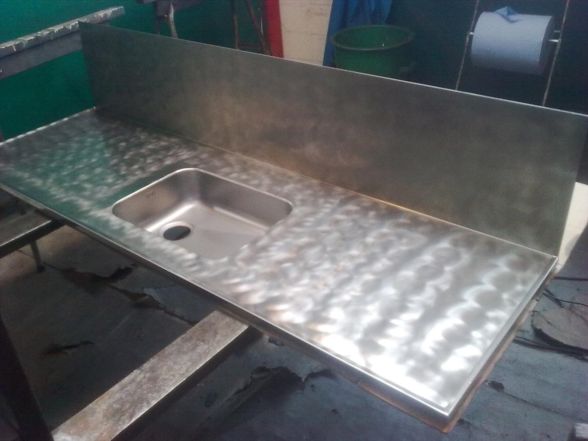 Fremstilling af Rustfri bryggersbord - Færdig resultal. billede 7