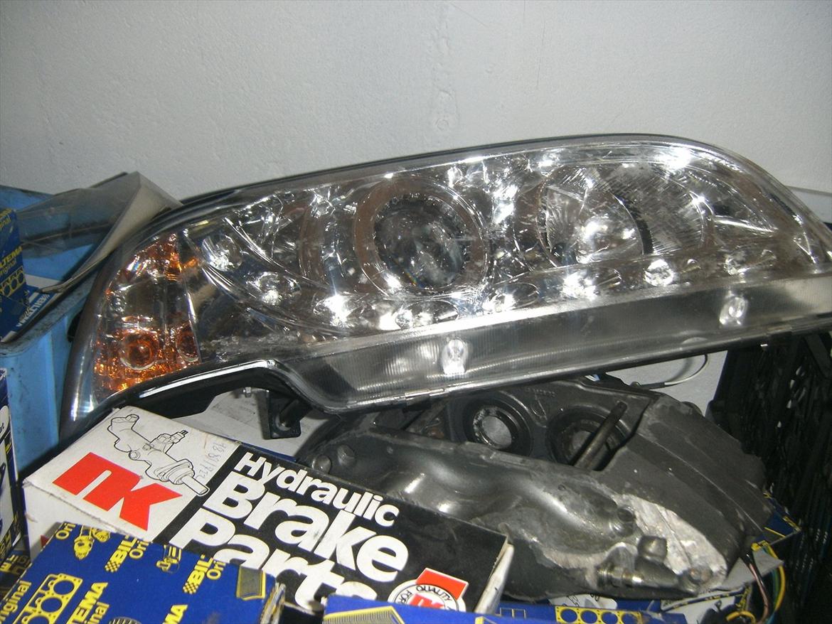 En dag ved Volvo manden.  - Angeleyes til s40 og v40 billede 36