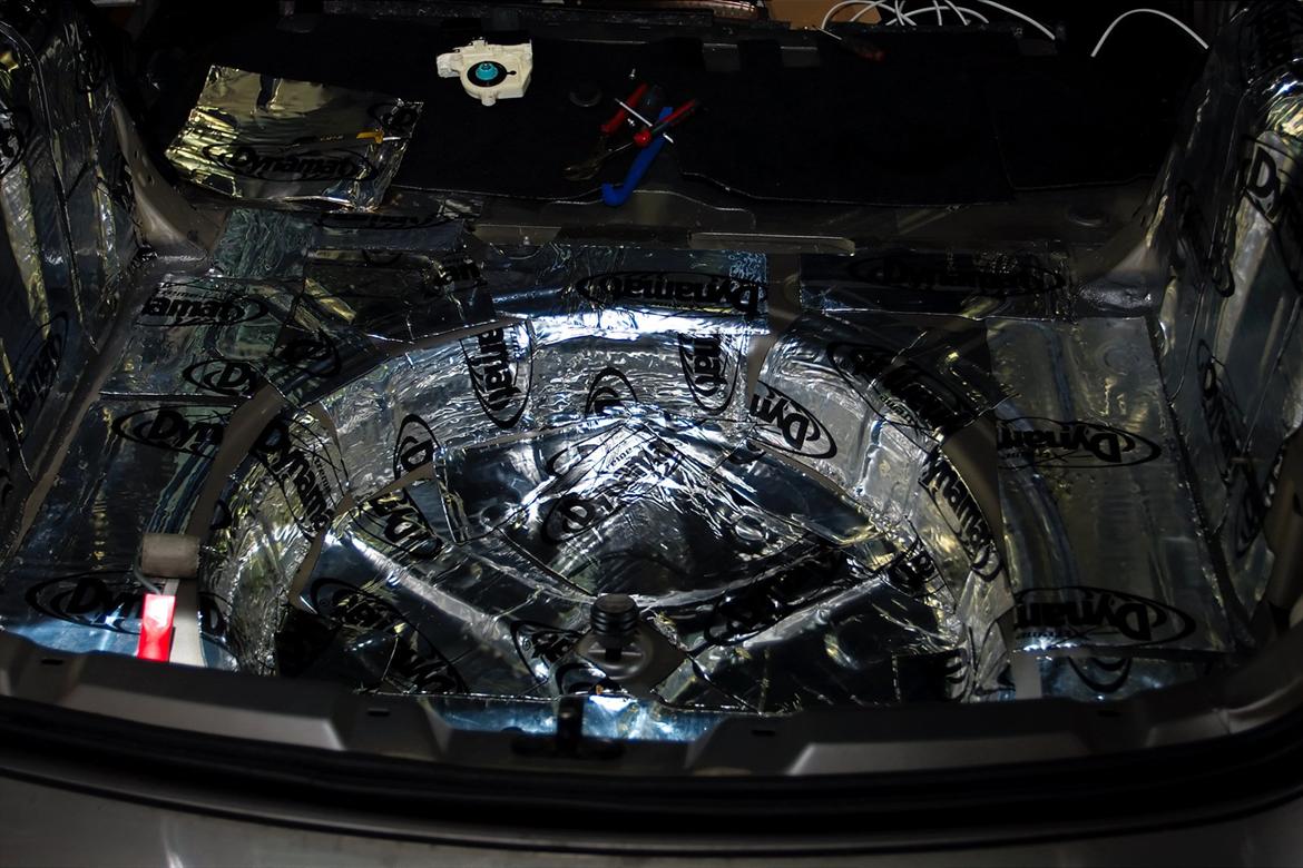 Seat Altea - sort himmel og lydisolering billede 10