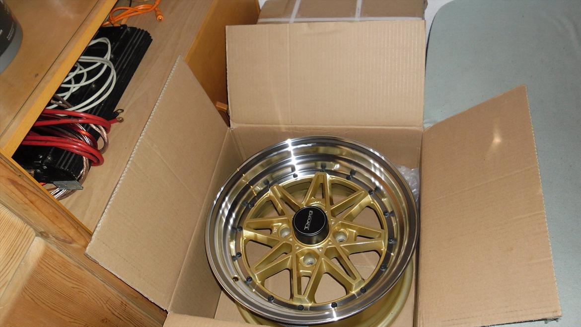 toyota starlet kp60 projekt - 15" drag fælge et 0 billede 40