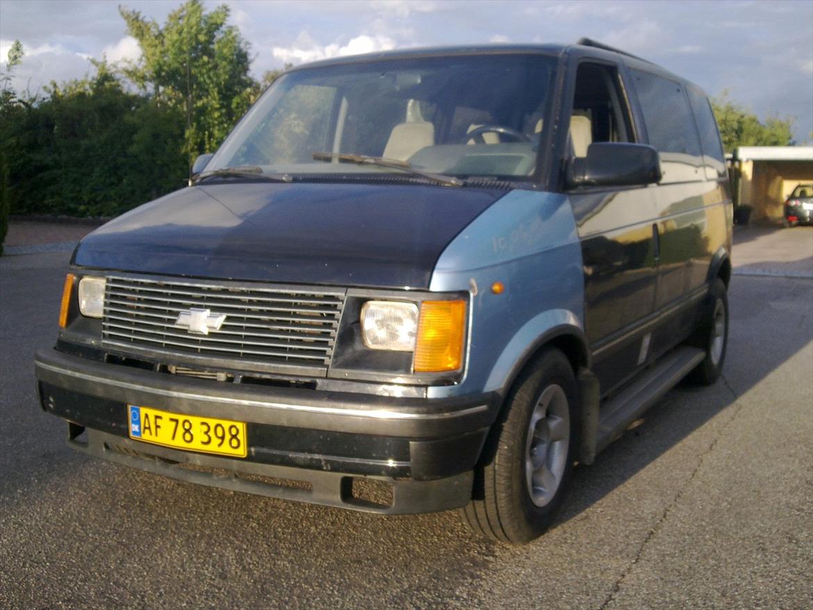 Astro van 1989 - Fra Skrot til Slot - Mjae, den blå skærm er næste skridt på vejen..... billede 51