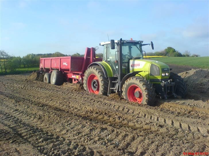 Claas og andet godt fra mit arb. - Fin tør tip med et lille vådt område... pis billede 77