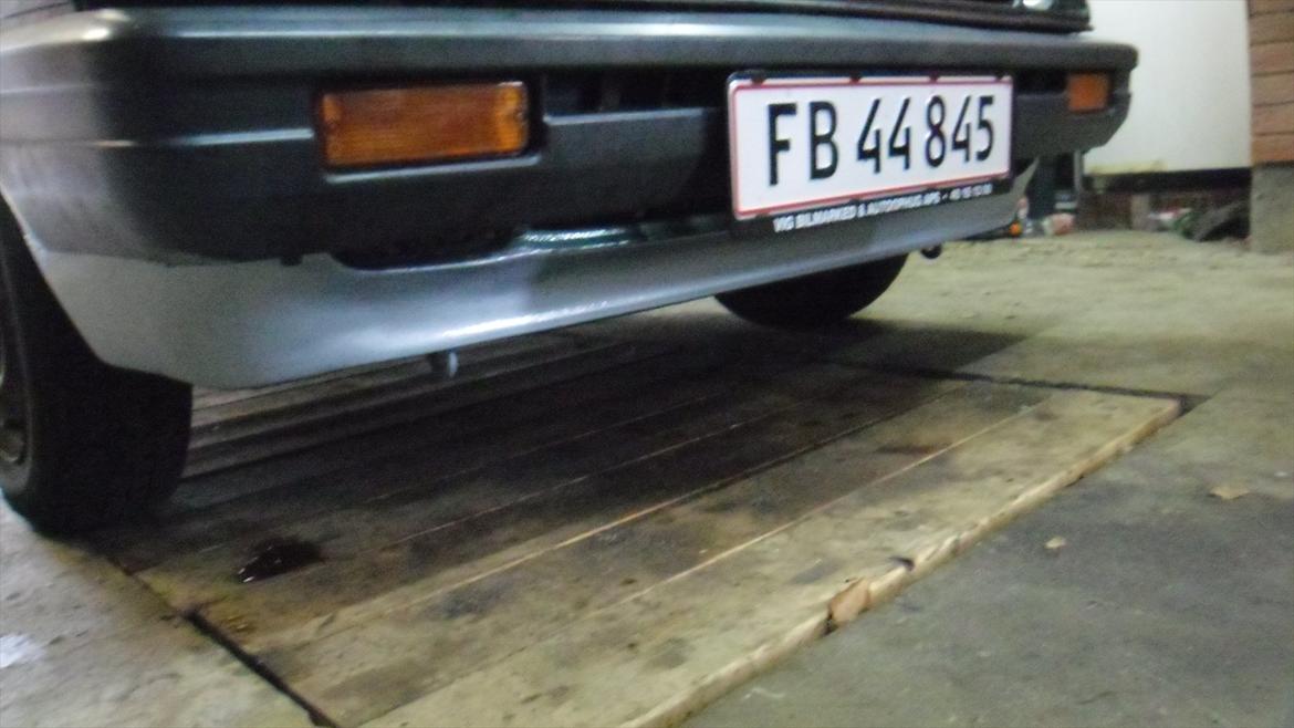 toyota starlet kp60 projekt - ved at samle bil efter den har fået lavet sine lakskader billede 72