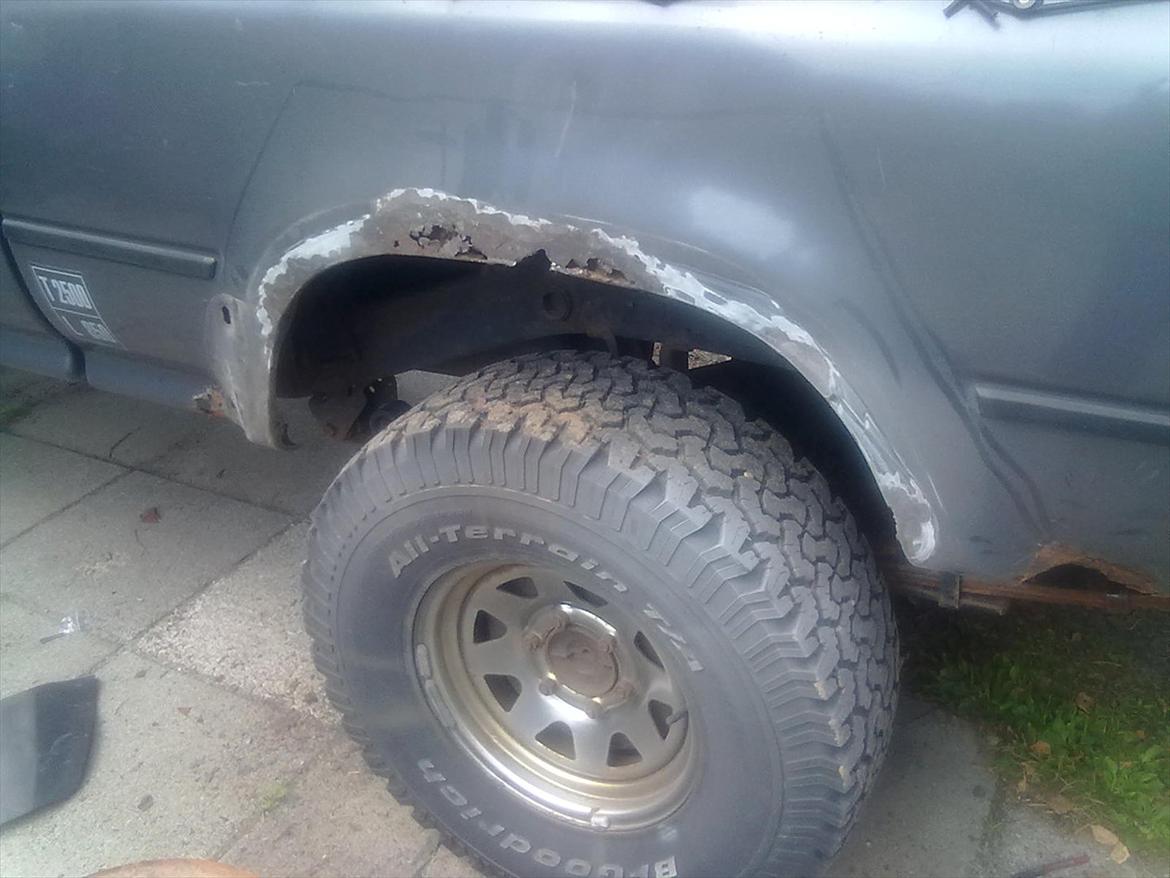 Rustarbejde, omlakering og undervognsbehandling billede 3