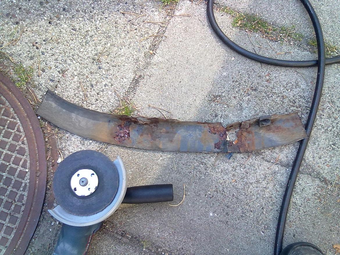 Rustarbejde, omlakering og undervognsbehandling billede 9