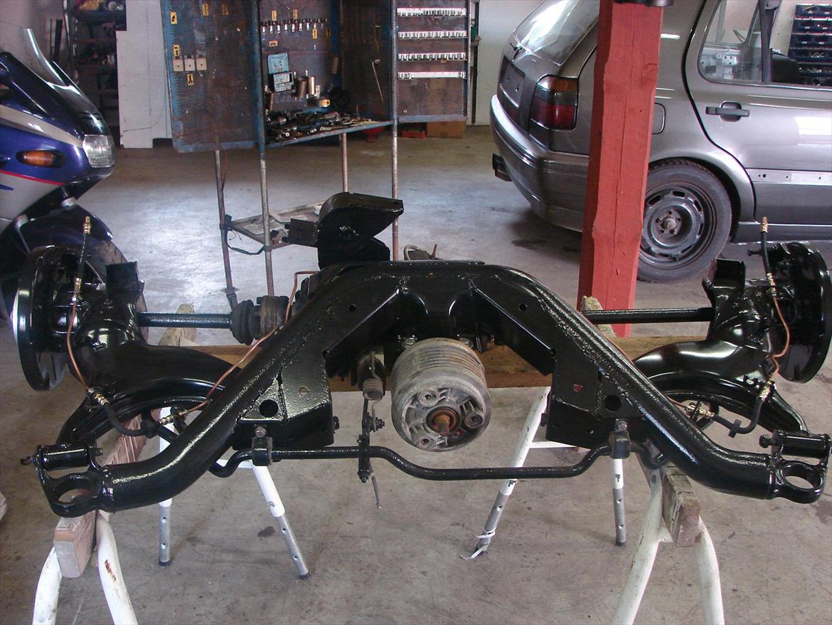 Golf 2 syncro projekt  - D.24-9-11 bagbroen er ved at være samlet igen mangler lige bagbros bøsninger  billede 155