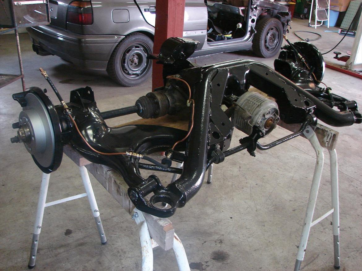 Golf 2 syncro projekt  - D.24-9-11 bagbroen er ved at være samlet igen mangler lige bagbros bøsninger  billede 156