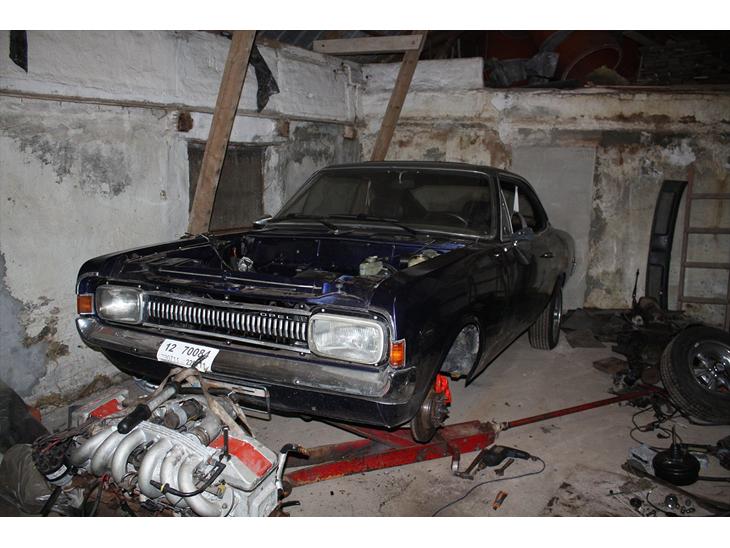 {{currentPhoto.altText}} billede {{currentPhoto.number}}