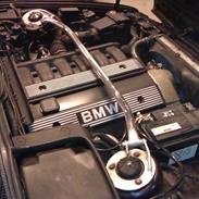 BMW 525 projekt