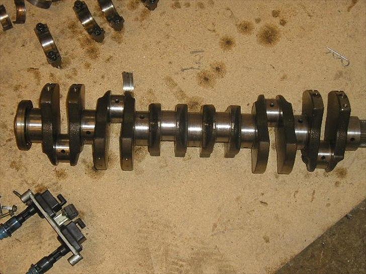 2jzgte renovering - krumtappen som desvære også tog for meget skade.. ny er kommet i billede 29