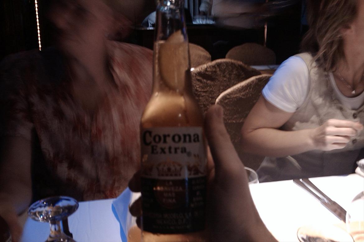 Min Tur til Dubai - Jeg måtte lede længe efter den men endelig lykkes det at få en Coruna :) billede 28