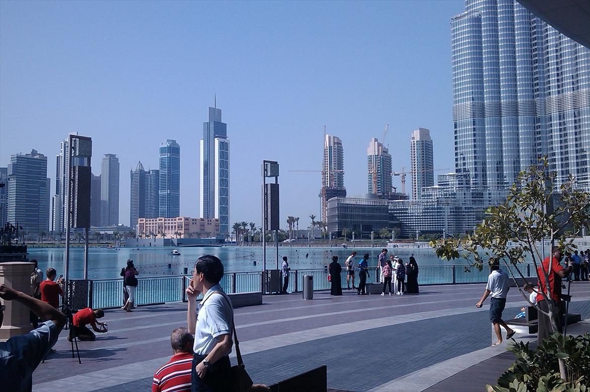 Min Tur til Dubai - Lige lidt skyline tage fra indgangen til Dubai Mall billede 39