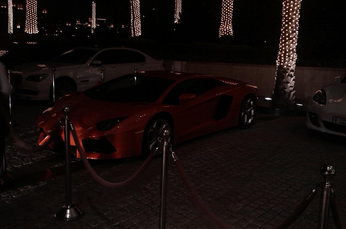 Min Tur til Dubai - V.I.P. Parkeringen foran Burj Al Arab billede 66