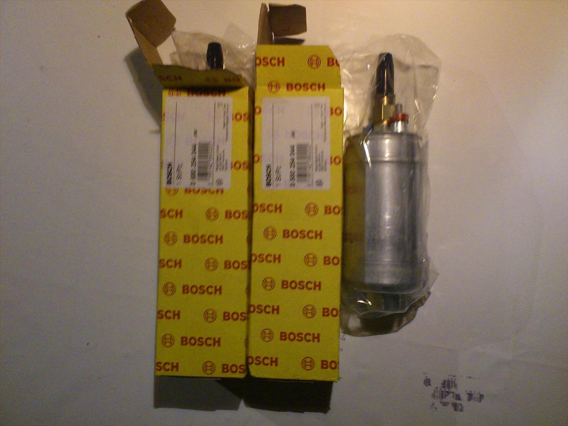 Volvo b230fk 16v turbo 500+hk - 2 stk. bosch 044 pumper, skulle kunne lave 600hk stykket på normal benzin. men jeg skal ikke køre normal benzin:D billede 59