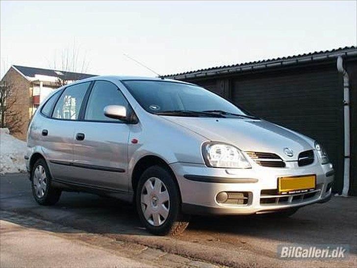 Nissan Almera Tino 2,2 Dci Visia - Billeder taget da bilen var helt ny i januar 2006... billede 54