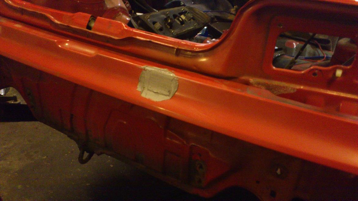 honda civic projekt - lås udspartlet, så mangler jeg bare at fjerne håndtag uddybingen.. billede 36