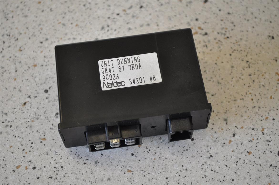 Guide til tågelys som kørelys - Sådan ser en original lys styringsbox ud udvendig!! billede 1