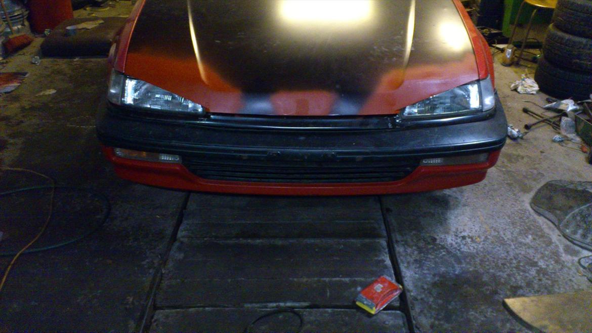 honda civic projekt - uhh ser ondt ud og pynter helt vildt, så mangler den bare noget sort maling billede 60