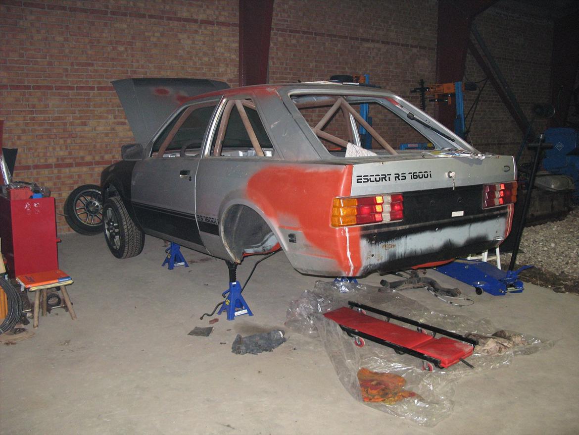 Ford Escort mk3 RS 1600i projekt billede 34