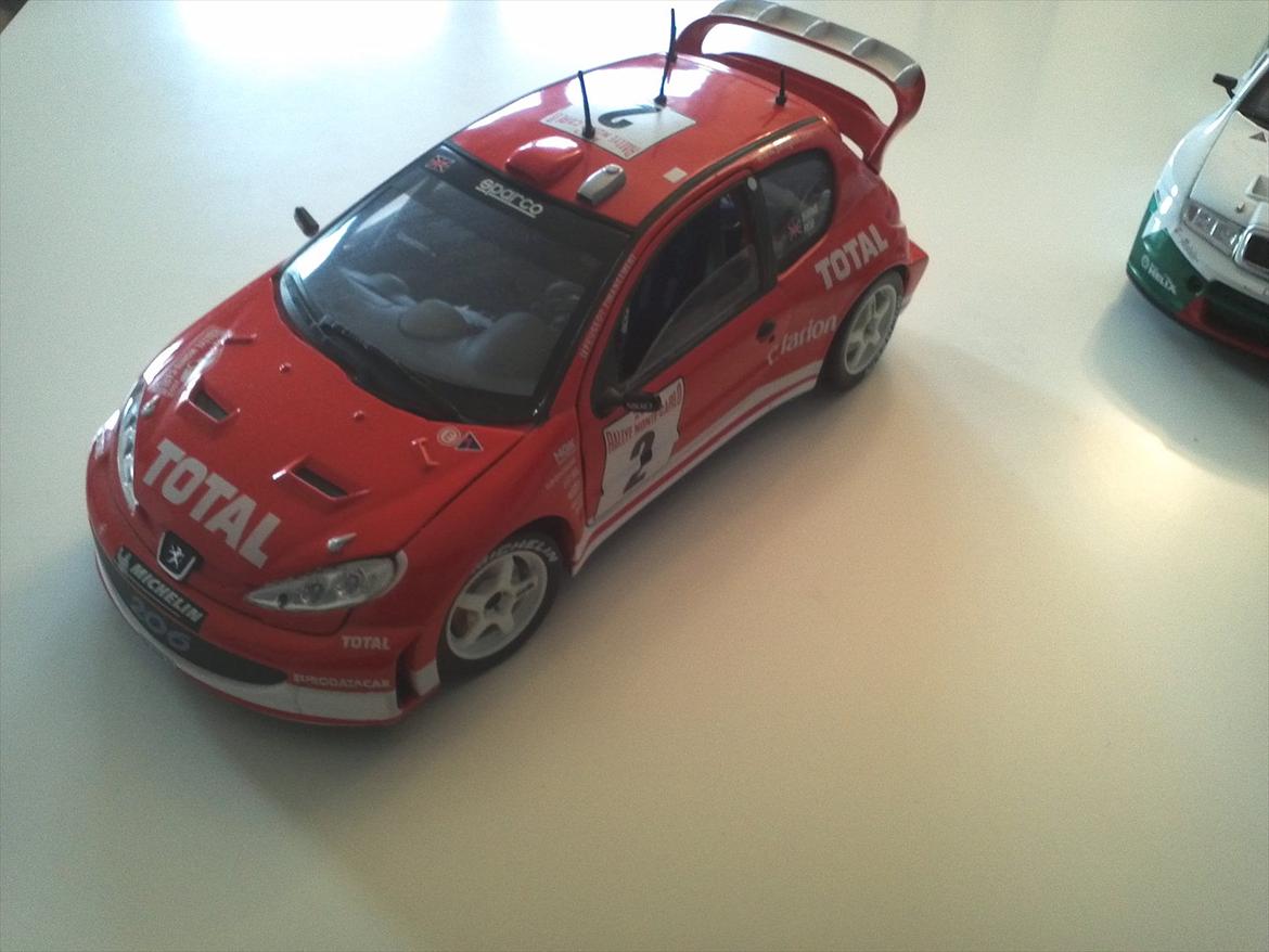 Nye modelbiler - 206 WRC 1:18 Solido billede 1