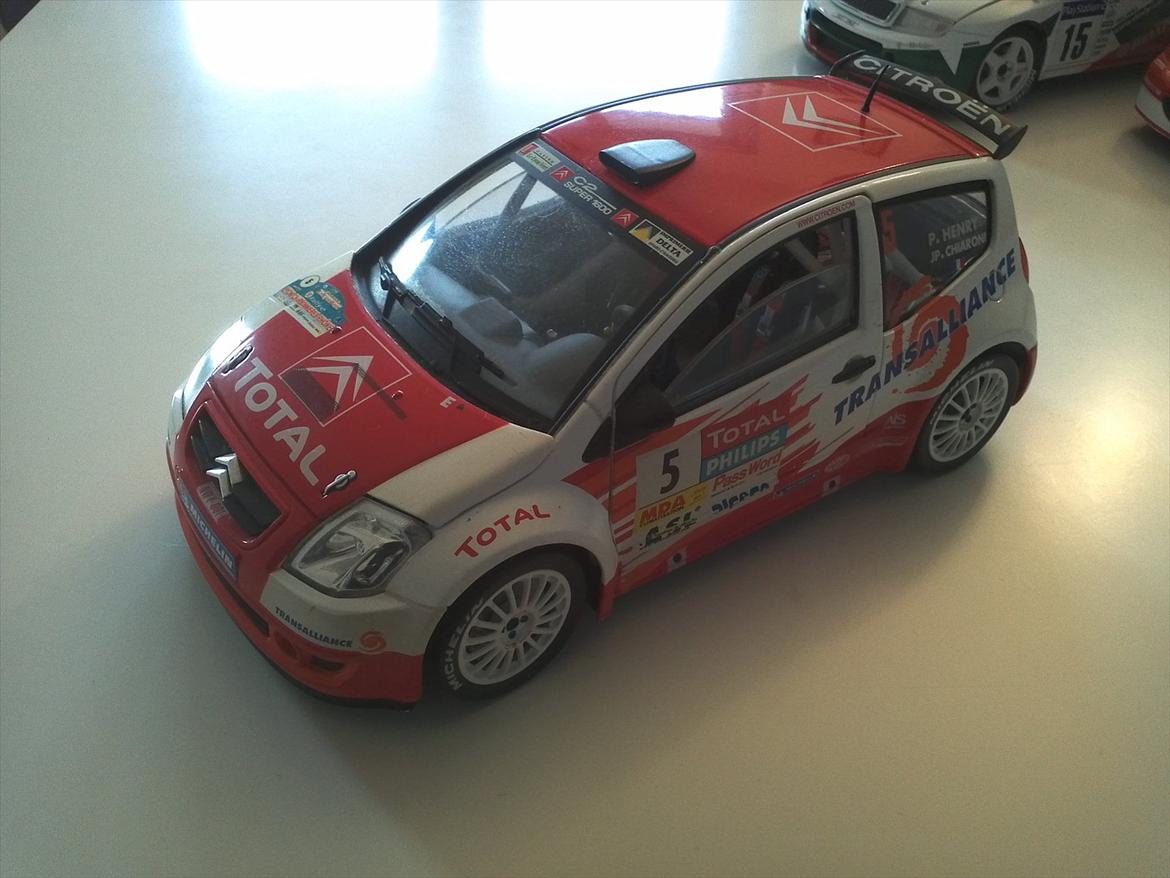 Nye modelbiler - C2 super1600 1:18 Solido billede 5