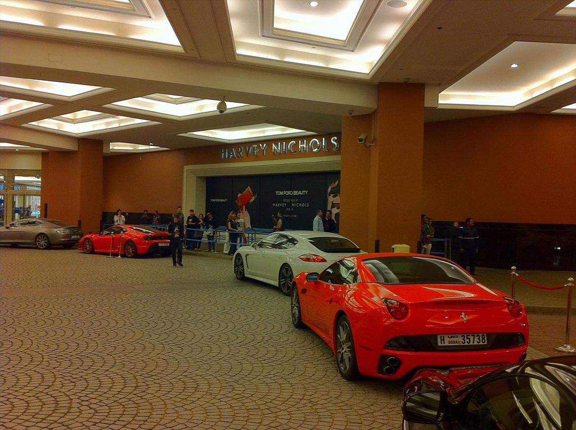 Biler i Dubai :o) billede 220