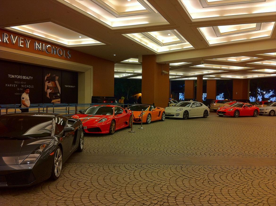 Biler i Dubai :o) billede 221