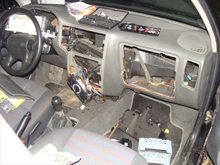 {{currentPhoto.altText}} billede {{currentPhoto.number}}