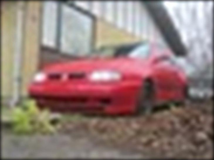 {{currentPhoto.altText}} billede {{currentPhoto.number}}