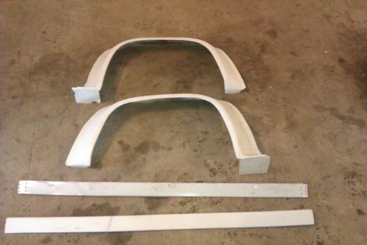 Mit Opel Ascona B 400 projekt - bagskærme og side skørter billede 17