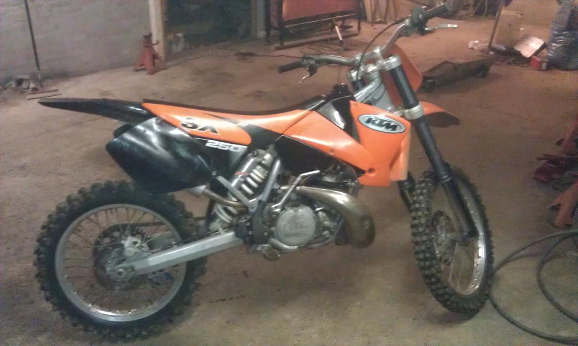 ny crosser, ktm250sx "voksenlegetøj"  billede 1