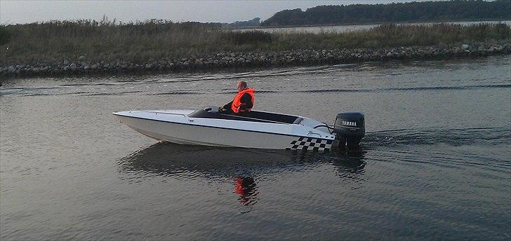 ny speedbåd 175hk yamaha billede 4